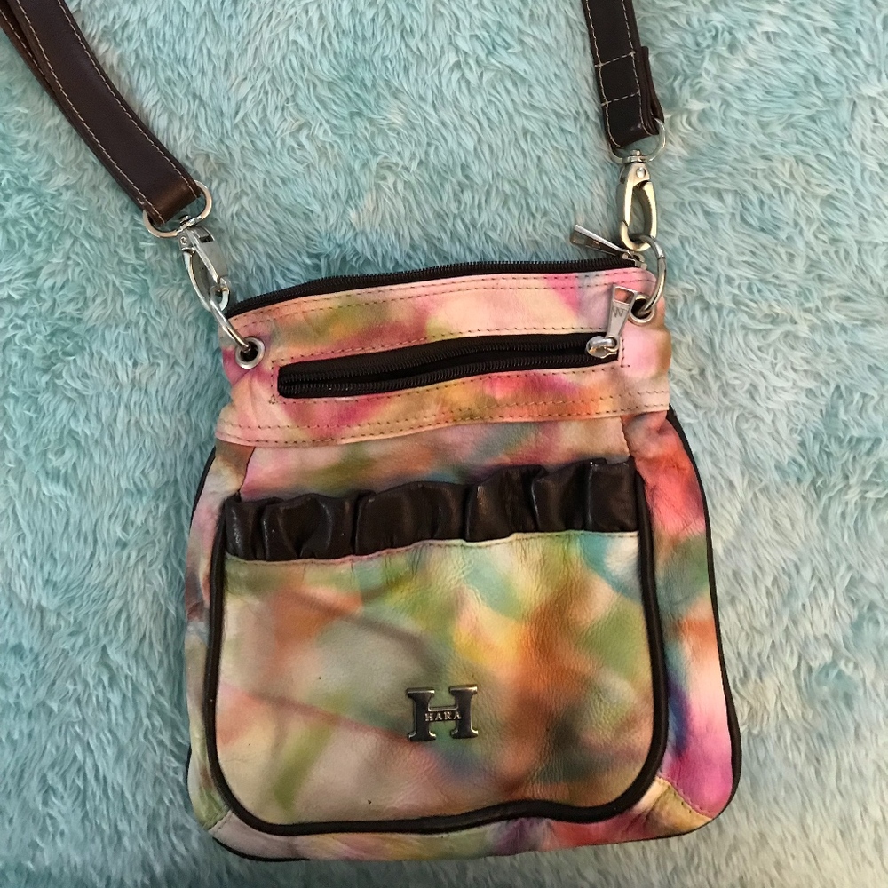 Leather crossbody bag